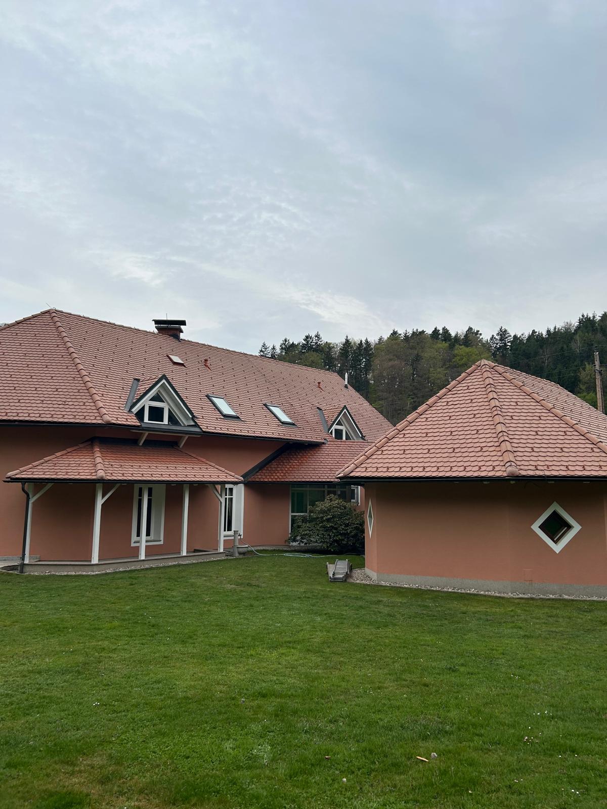 Fassadenreinigung – Einfamilienhaus Nachher